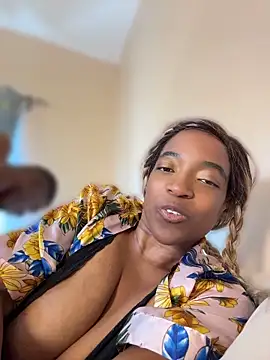 iriebusty online show from May 11, 2026, 2:45 pm