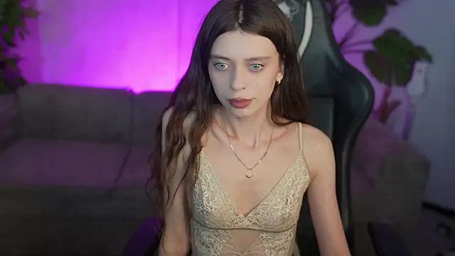 Regina Sweet054 online show from February 28, 2026, 7:37 pm