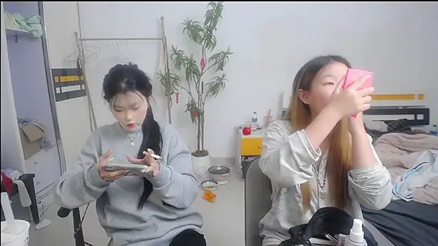 Snapshot of Babygirls523 chatting on October 25, 2025, 3:07 pm Babygirls523 online show from October 25, 2025, 3:07 pm