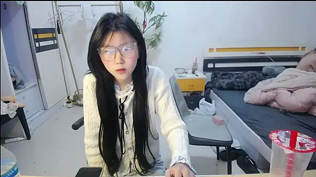 Snapshot of Babygirls523 chatting on November 7, 2025, 11:21 am Babygirls523 online show from November 7, 2025, 11:21 am