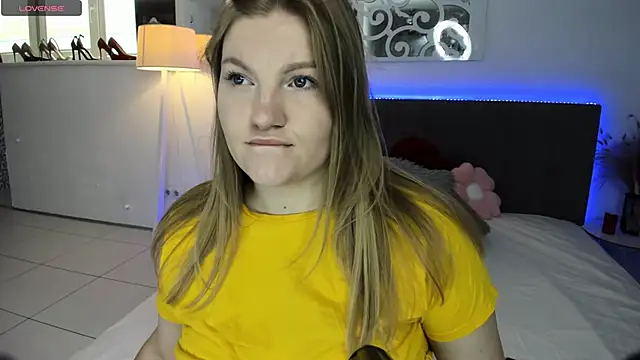 AshleyJoness online show from September 17, 2025, 4:47 am