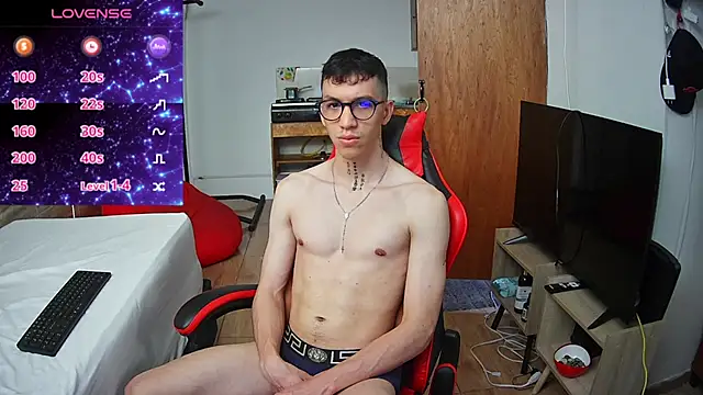 angelicious  online show from November 4, 2025, 1:10 pm