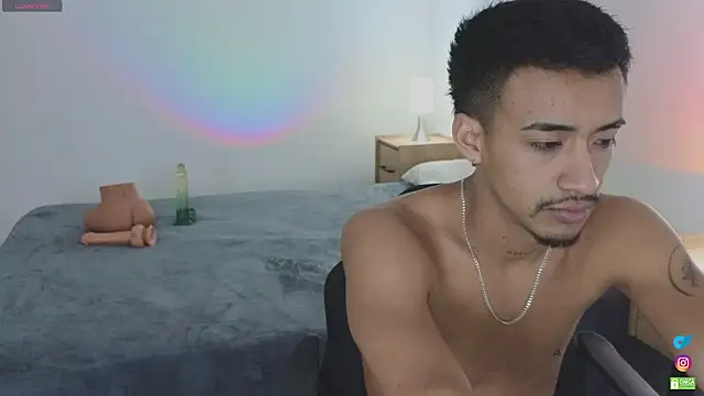 DeenSalvatore online show from February 11, 2026, 7:41 pm