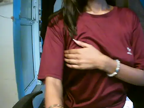 Snapshot of RENUKA_RAJPUT chatting on June 10, 2026, 1:32 pm RENUKA RAJPUT online show from June 10, 2026, 1:32 pm