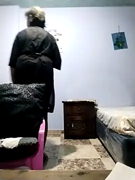 OliviaMorris1 online show from February 1, 2026, 3:10 pm