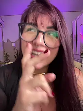 Keillygms online show from July 22, 2026, 1:52 am