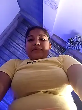 angelHeath13 online show from October 26, 2025, 5:57 am