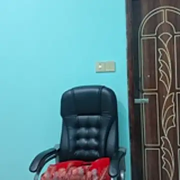 Bristy- online show from November 16, 2025, 3:17 pm