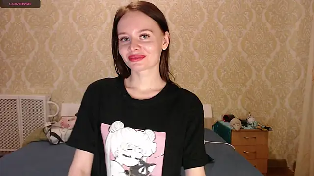 Kitkaat00 online show from September 20, 2025, 7:04 pm