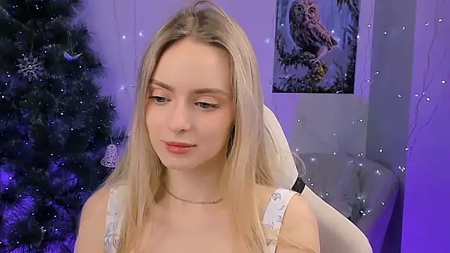 JuliaBrewwer online show from February 12, 2026, 2:23 pm