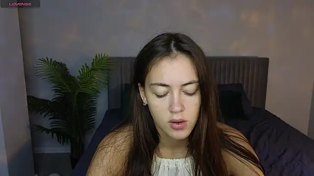 SaraMoren0 online show from October 29, 2025, 7:54 am