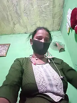 Snapshot of PIHU999 chatting on September 29, 2025, 5:34 am PIHU999 online show from September 29, 2025, 5:34 am