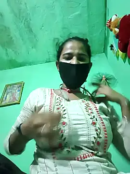 Snapshot of PIHU999 chatting on November 2, 2025, 1:41 am PIHU999 online show from November 2, 2025, 1:41 am