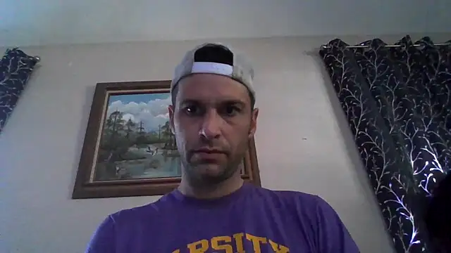 Snapshot of dik4cache chatting on February 15, 2026, 5:31 pm dik4cache online show from February 15, 2026, 5:31 pm