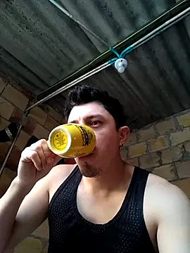 douglaszaens online show from September 17, 2025, 1:24 pm