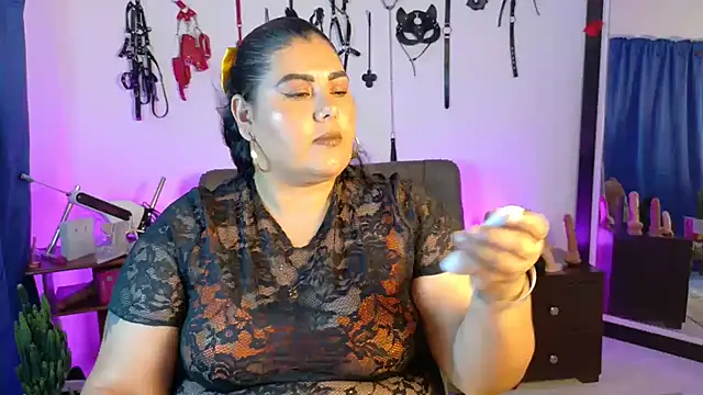 AndreaKinky online show from July 27, 2026, 9:11 pm