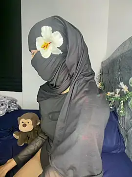  Zahiira  online show from July 28, 2026, 12:48 pm