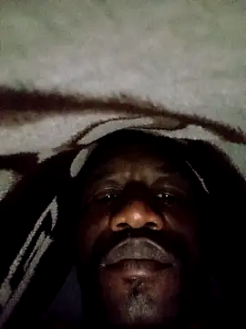 Thasdwn23 online show from April 21, 2026, 6:23 pm