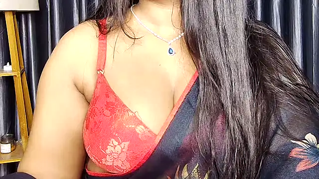 Webrowncouple online show from November 22, 2025, 4:11 am