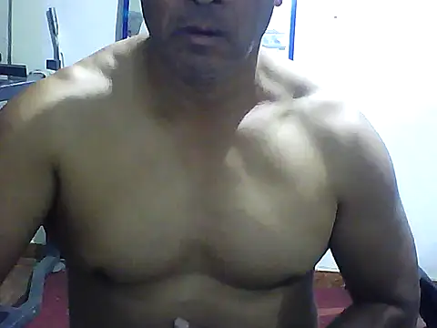 Snapshot of sexigym35 chatting on September 23, 2025, 3:31 am sexigym35 online show from September 23, 2025, 3:31 am
