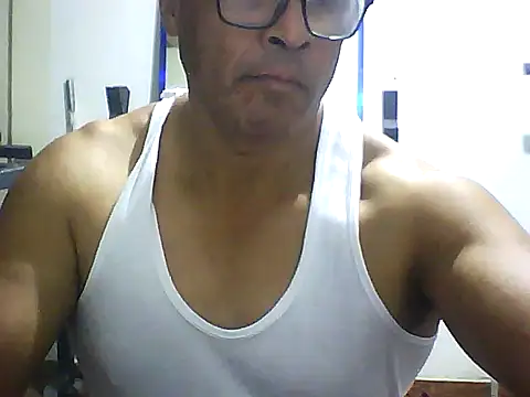 sexigym35 online show from October 4, 2025, 4:10 am