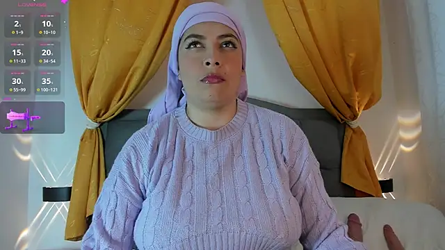 Noortaheri88 online show from September 16, 2025, 7:37 pm