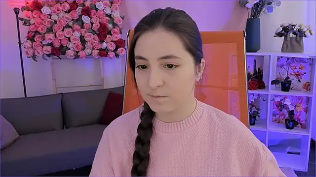 Snapshot of VirtuallVoyant chatting on February 2, 2026, 7:29 am VirtuallVoyant online show from February 2, 2026, 7:29 am