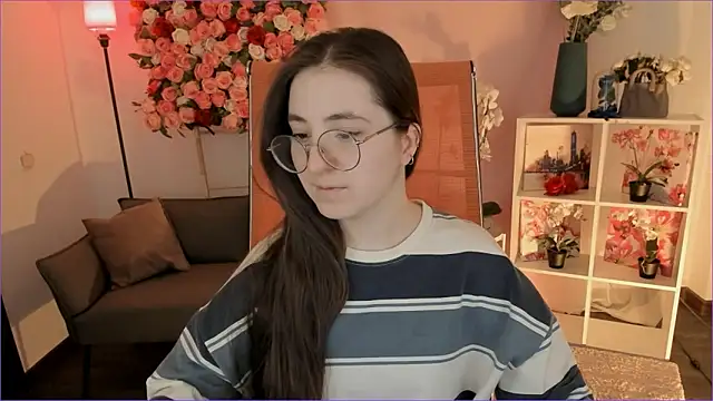 Snapshot of VirtuallVoyant chatting on February 25, 2026, 1:26 am VirtuallVoyant online show from February 25, 2026, 1:26 am