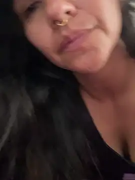Snapshot of Huitaca_ chatting on July 11, 2026, 7:38 pm Huitaca online show from July 11, 2026, 7:38 pm