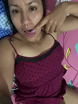 Snapshot of Huitaca_ chatting on July 22, 2026, 3:42 am Huitaca online show from July 22, 2026, 3:42 am