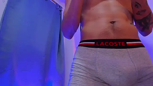 Snapshot of hot_alpha_boys chatting on September 26, 2025, 5:39 pm hot alpha boys online show from September 26, 2025, 5:39 pm