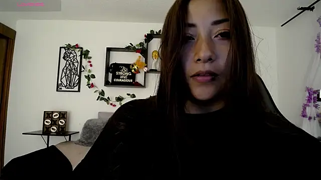 Snapshot of Mia_1120 chatting on April 1, 2026, 8:17 pm Mia 1120 online show from April 1, 2026, 8:17 pm