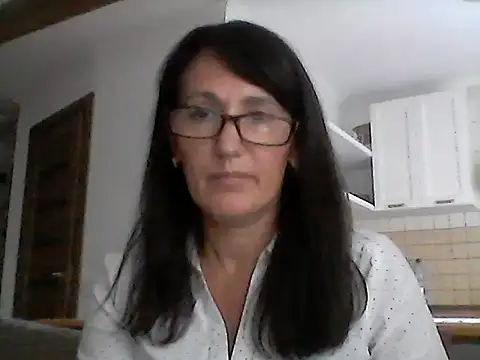 Elena48324 online show from October 3, 2025, 2:14 pm