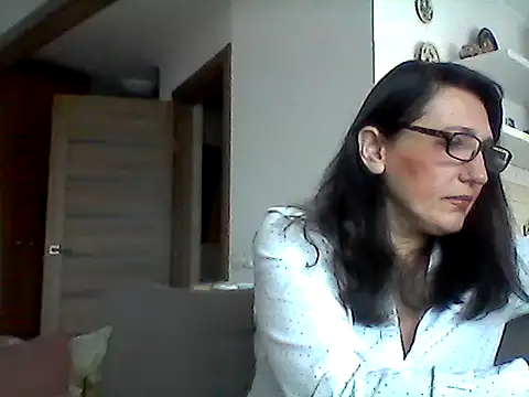 Elena48324 online show from March 21, 2026, 7:57 am