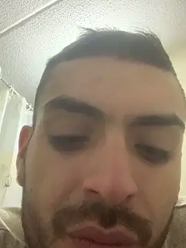 malek xarx  online show from September 25, 2025, 1:09 am