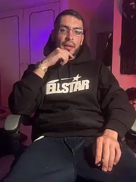 malek xarx  online show from February 28, 2026, 1:17 am