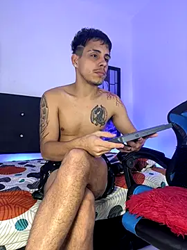 Snapshot of Luke_Stone chatting on October 31, 2025, 9:27 pm Luke Stone online show from October 31, 2025, 9:27 pm