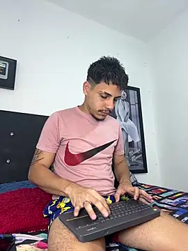 Snapshot of Luke_Stone chatting on February 25, 2026, 9:24 pm Luke Stone online show from February 25, 2026, 9:24 pm