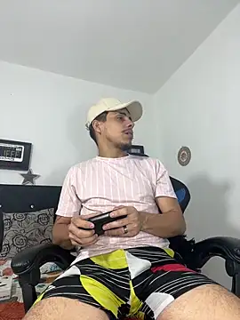 Luke Stone online show from June 3, 2026, 9:42 pm