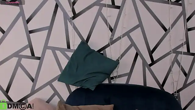 Michelle Wilsson online show from March 21, 2026, 7:35 am