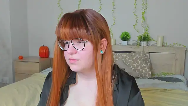 Snapshot of Michelle_Wilsson chatting on May 27, 2026, 7:49 am Michelle Wilsson online show from May 27, 2026, 7:49 am