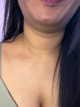 Snapshot of tamil_Aarathi chatting on June 12, 2026, 5:12 pm tamil Aarathi online show from June 12, 2026, 5:12 pm