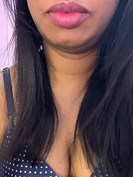 Snapshot of tamil_Aarathi chatting on July 9, 2026, 5:17 pm tamil Aarathi online show from July 9, 2026, 5:17 pm