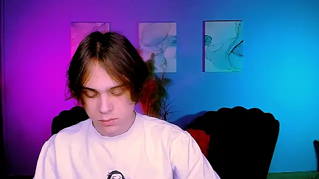 Snapshot of karl_mans chatting on November 10, 2025, 10:03 am karl mans online show from November 10, 2025, 10:03 am