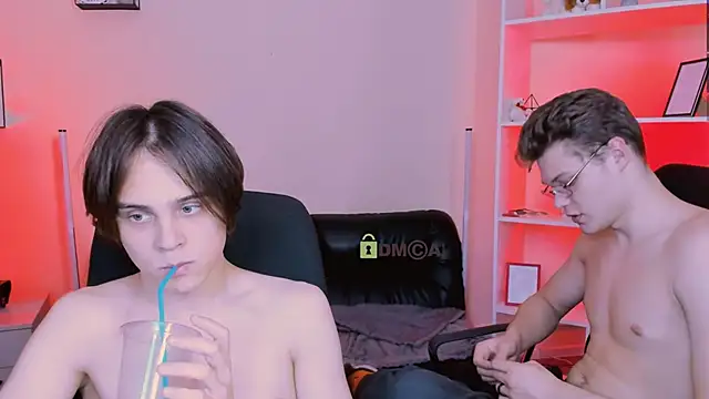 Snapshot of karl_mans chatting on November 12, 2025, 2:50 pm karl mans online show from November 12, 2025, 2:50 pm