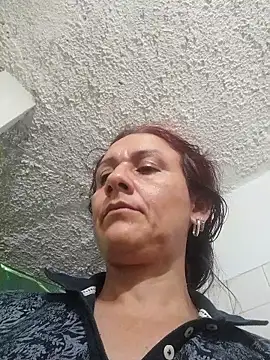 Snapshot of darling_hott chatting on January 10, 2026, 11:09 pm darling hott online show from January 10, 2026, 11:09 pm