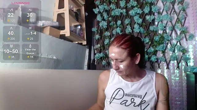 darling hott online show from March 19, 2026, 10:30 am