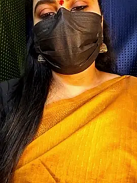 honey-flower online show from September 10, 2025, 4:18 pm