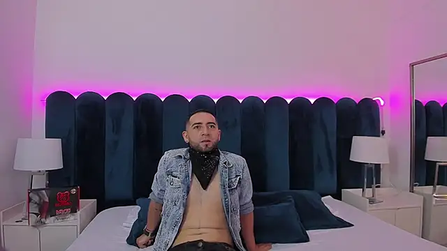 Lushian  online show from September 8, 2025, 2:27 pm