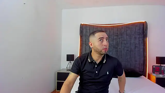 Lushian  online show from March 7, 2026, 3:53 pm